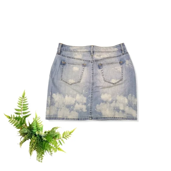 Women's a.n.a Petite Denim mini skirt - Picture 2 of 2